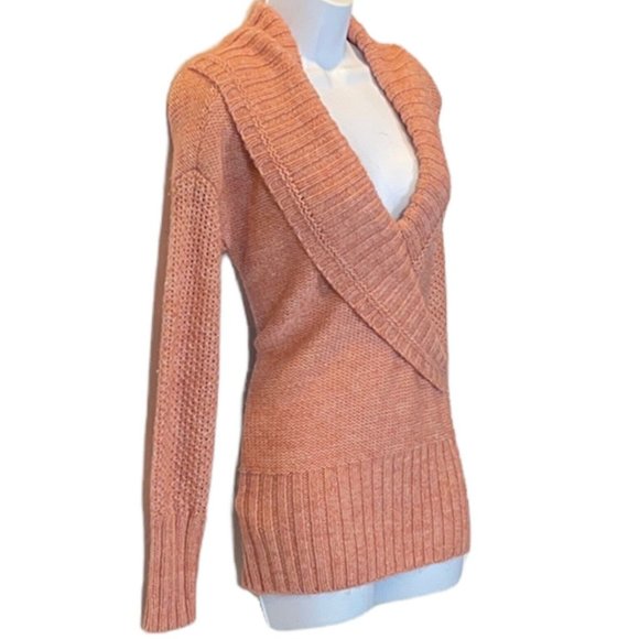 Ann Taylor Loft Alpaca-Wool Blend Salmon Low V-neck Knitted Sweater Large L - Picture 1 of 10